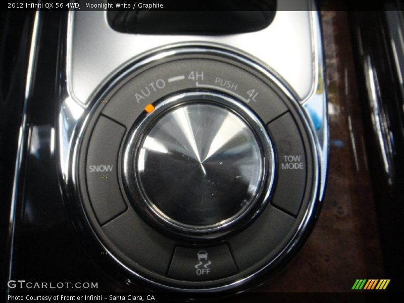 Controls of 2012 QX 56 4WD