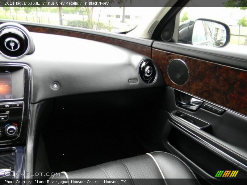 Stratus Grey Metallic / Jet Black/Ivory 2011 Jaguar XJ XJL