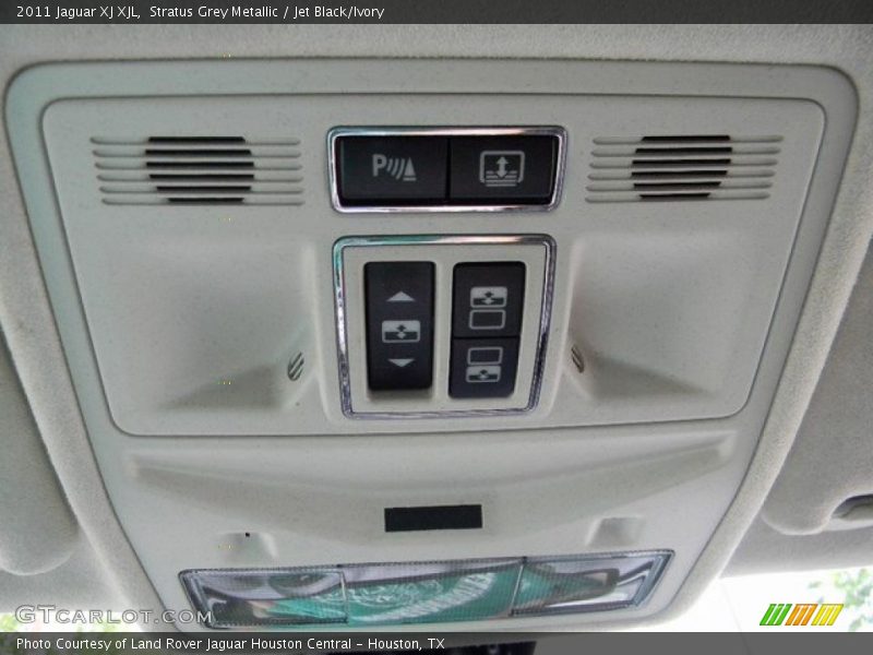 Stratus Grey Metallic / Jet Black/Ivory 2011 Jaguar XJ XJL