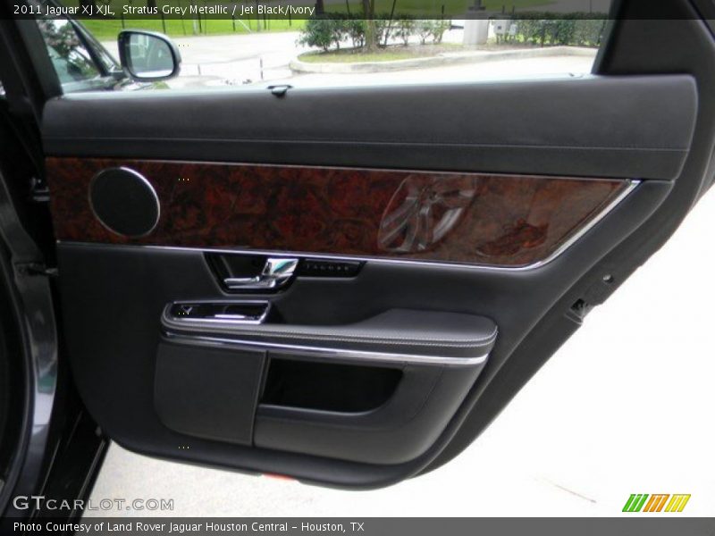 Stratus Grey Metallic / Jet Black/Ivory 2011 Jaguar XJ XJL