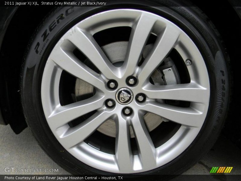 Stratus Grey Metallic / Jet Black/Ivory 2011 Jaguar XJ XJL