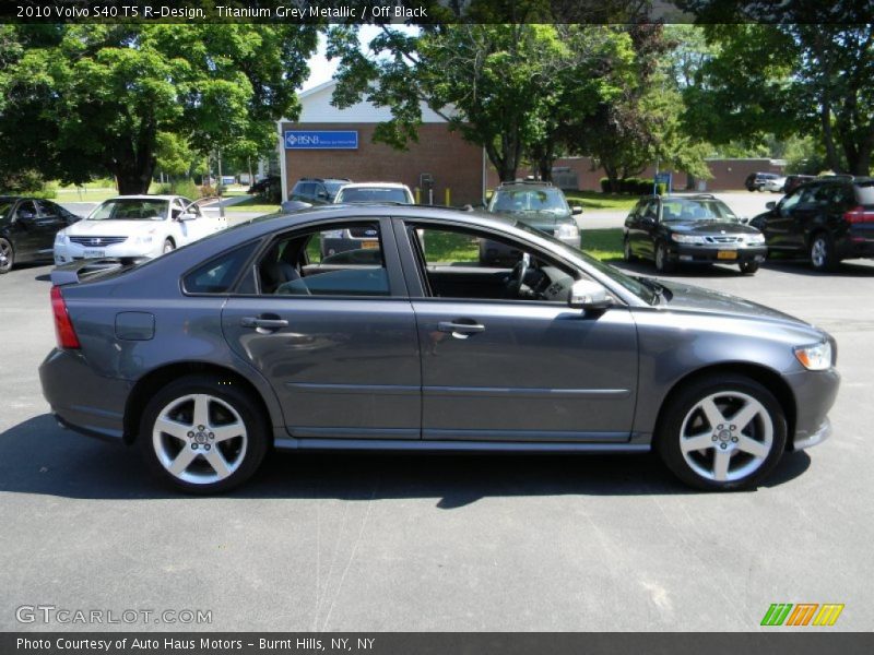 Titanium Grey Metallic / Off Black 2010 Volvo S40 T5 R-Design