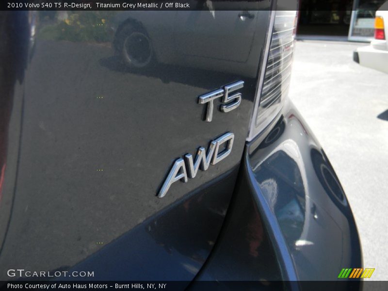 Titanium Grey Metallic / Off Black 2010 Volvo S40 T5 R-Design