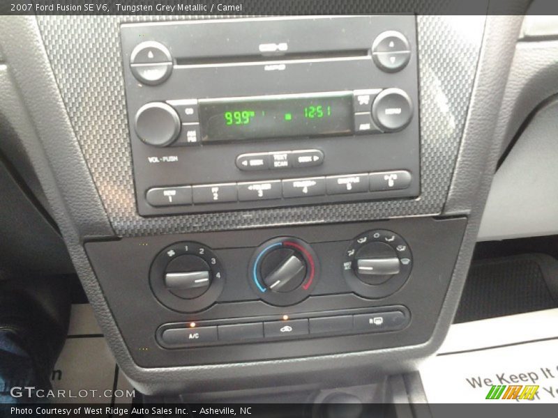 Tungsten Grey Metallic / Camel 2007 Ford Fusion SE V6