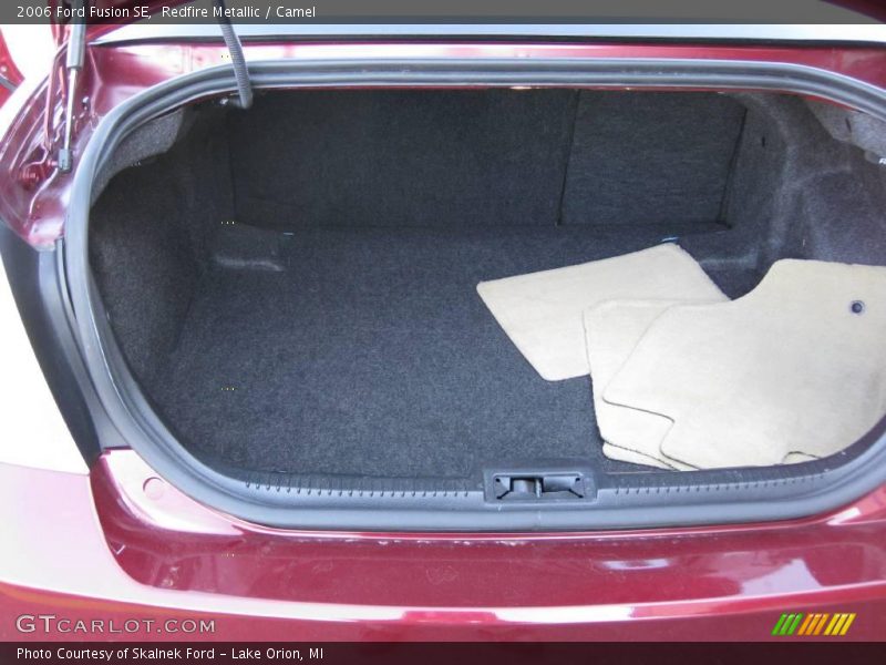 Redfire Metallic / Camel 2006 Ford Fusion SE