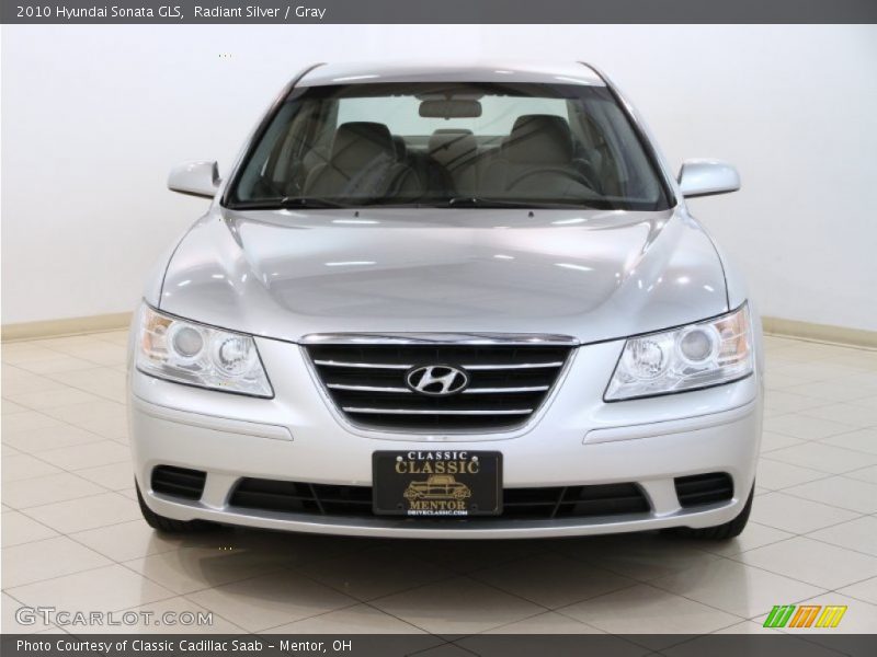 Radiant Silver / Gray 2010 Hyundai Sonata GLS