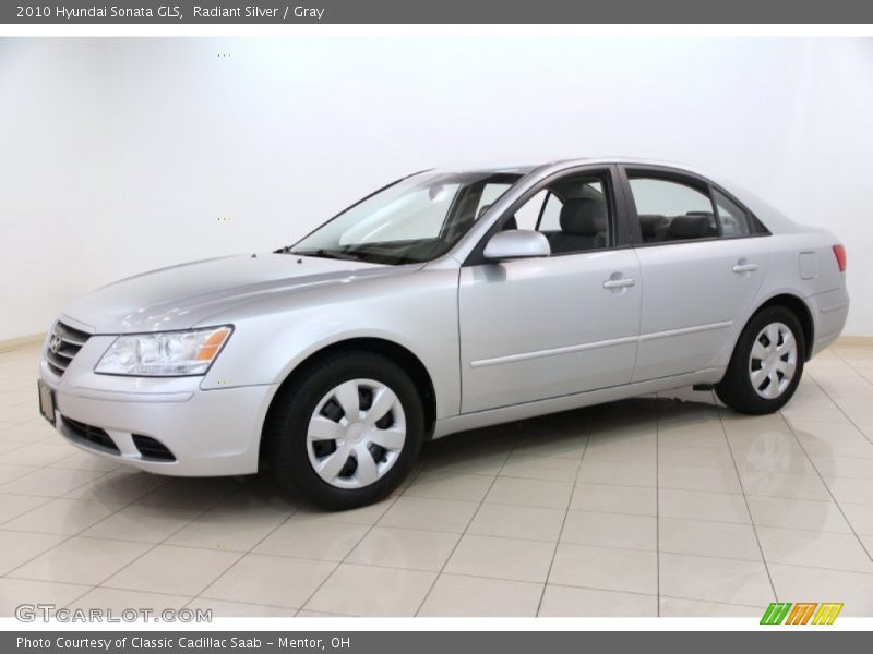 Radiant Silver / Gray 2010 Hyundai Sonata GLS