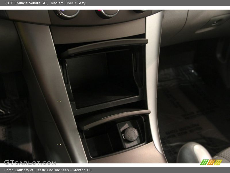 Radiant Silver / Gray 2010 Hyundai Sonata GLS