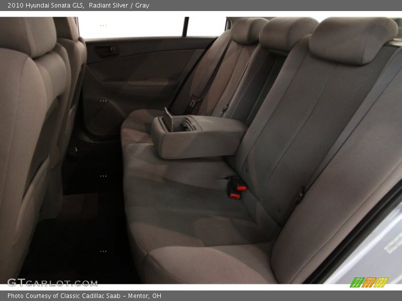 Radiant Silver / Gray 2010 Hyundai Sonata GLS