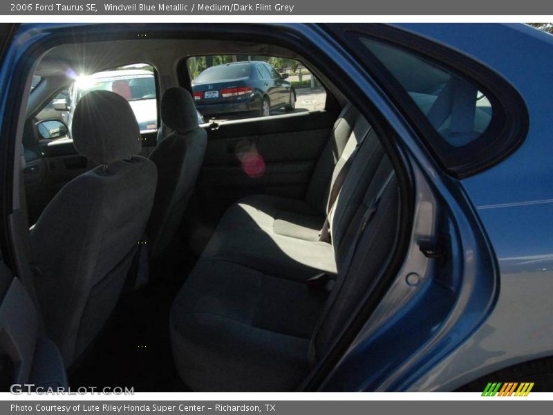 Windveil Blue Metallic / Medium/Dark Flint Grey 2006 Ford Taurus SE