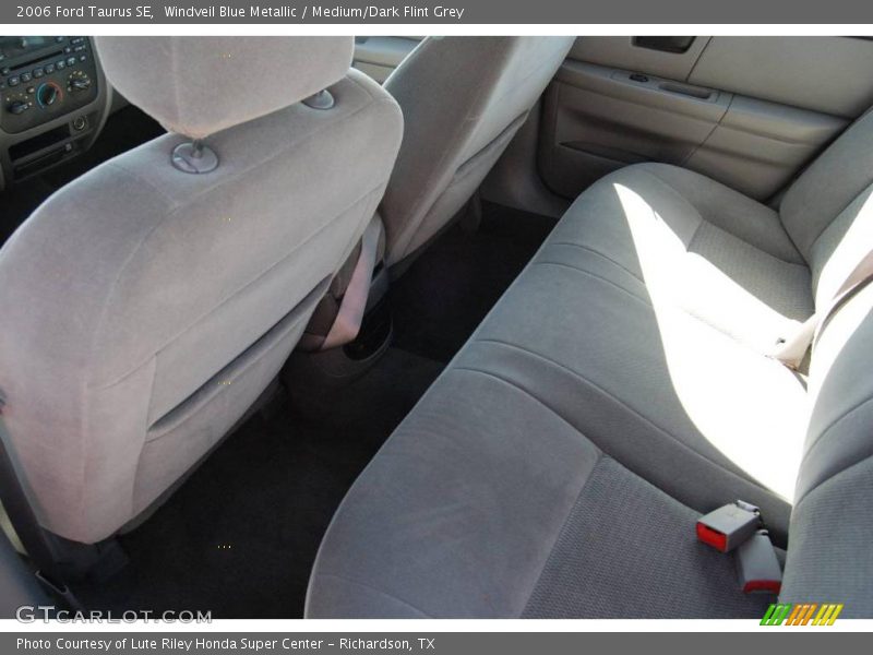 Windveil Blue Metallic / Medium/Dark Flint Grey 2006 Ford Taurus SE