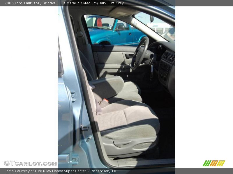 Windveil Blue Metallic / Medium/Dark Flint Grey 2006 Ford Taurus SE