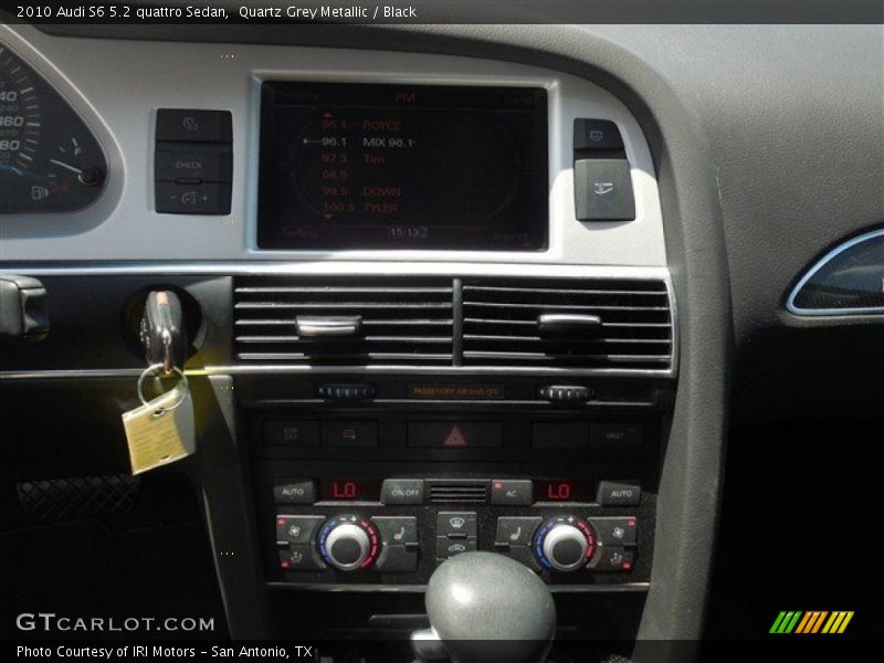 Quartz Grey Metallic / Black 2010 Audi S6 5.2 quattro Sedan