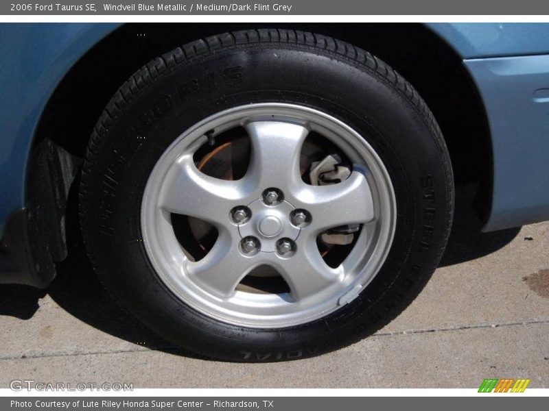 Windveil Blue Metallic / Medium/Dark Flint Grey 2006 Ford Taurus SE