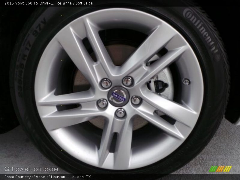 Ice White / Soft Beige 2015 Volvo S60 T5 Drive-E
