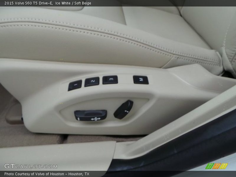 Ice White / Soft Beige 2015 Volvo S60 T5 Drive-E