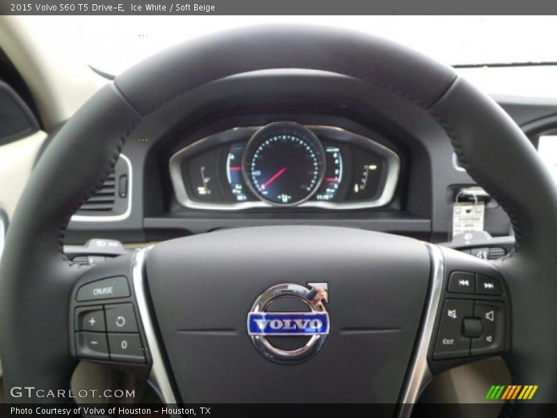 Ice White / Soft Beige 2015 Volvo S60 T5 Drive-E