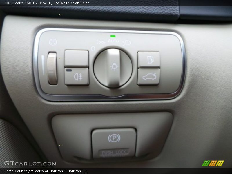 Ice White / Soft Beige 2015 Volvo S60 T5 Drive-E
