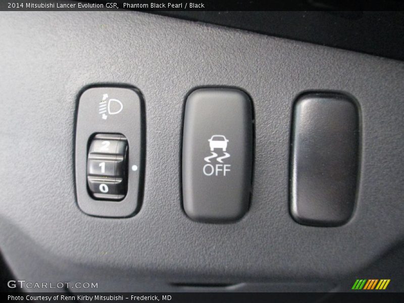 Phantom Black Pearl / Black 2014 Mitsubishi Lancer Evolution GSR