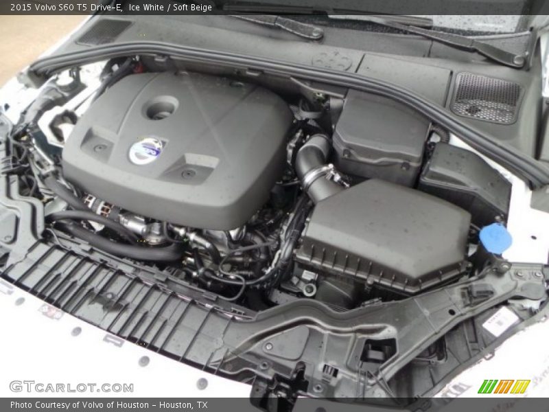Ice White / Soft Beige 2015 Volvo S60 T5 Drive-E