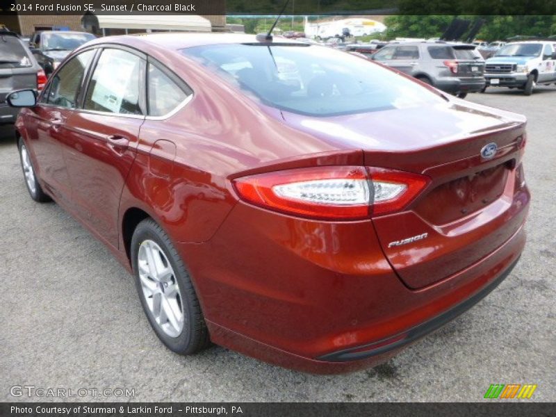Sunset / Charcoal Black 2014 Ford Fusion SE