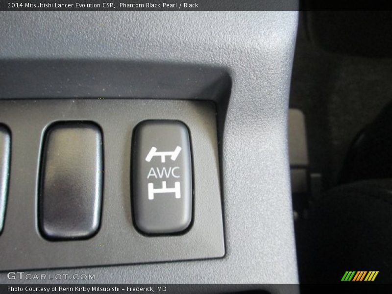 Phantom Black Pearl / Black 2014 Mitsubishi Lancer Evolution GSR