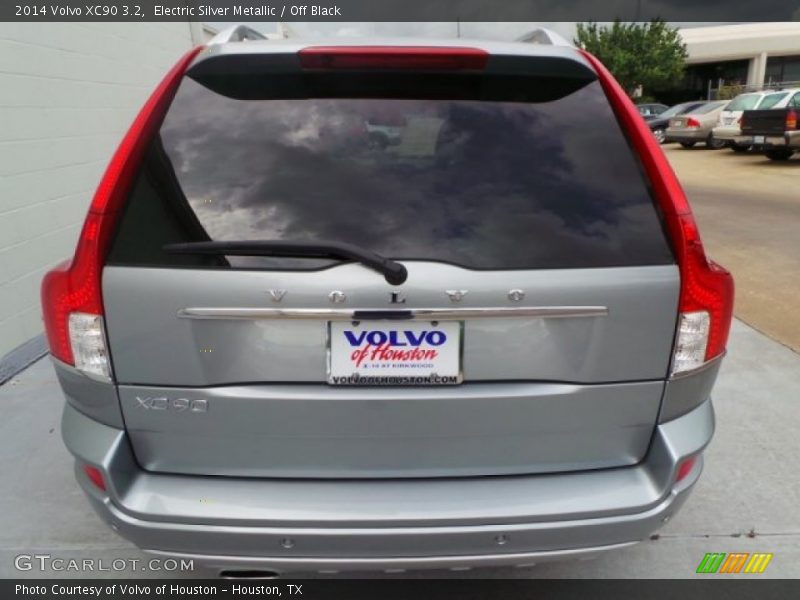 Electric Silver Metallic / Off Black 2014 Volvo XC90 3.2