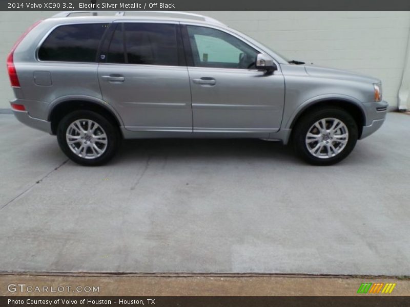 Electric Silver Metallic / Off Black 2014 Volvo XC90 3.2