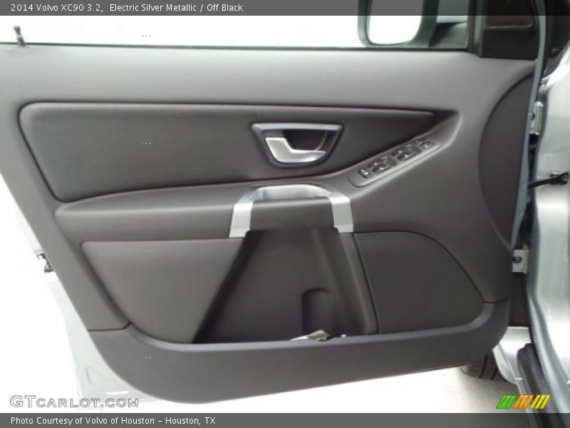Electric Silver Metallic / Off Black 2014 Volvo XC90 3.2