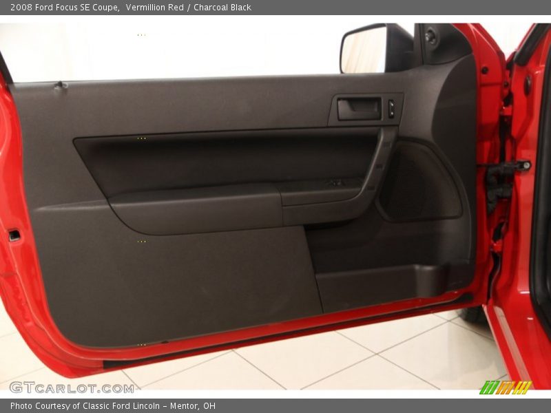 Vermillion Red / Charcoal Black 2008 Ford Focus SE Coupe