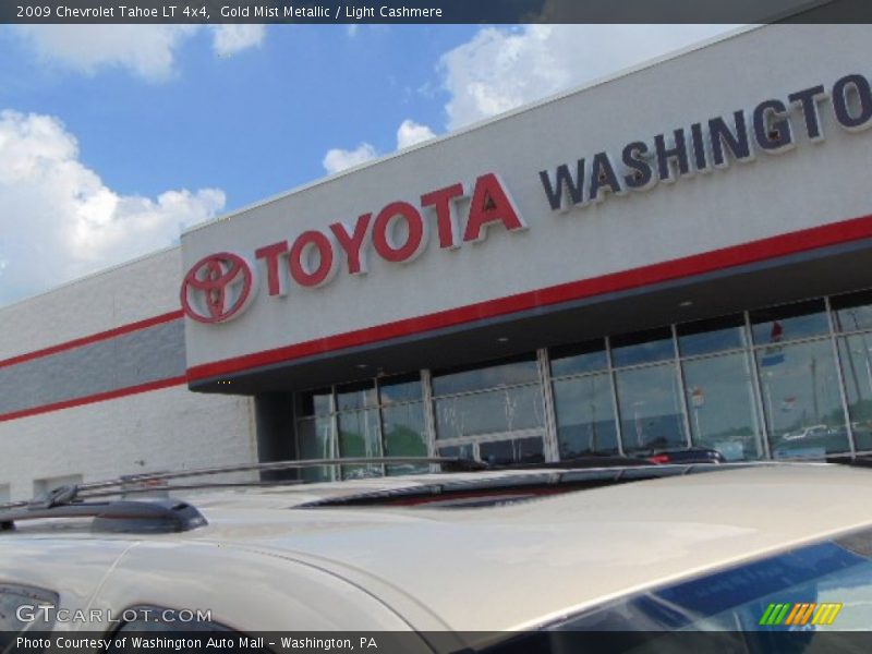 Gold Mist Metallic / Light Cashmere 2009 Chevrolet Tahoe LT 4x4