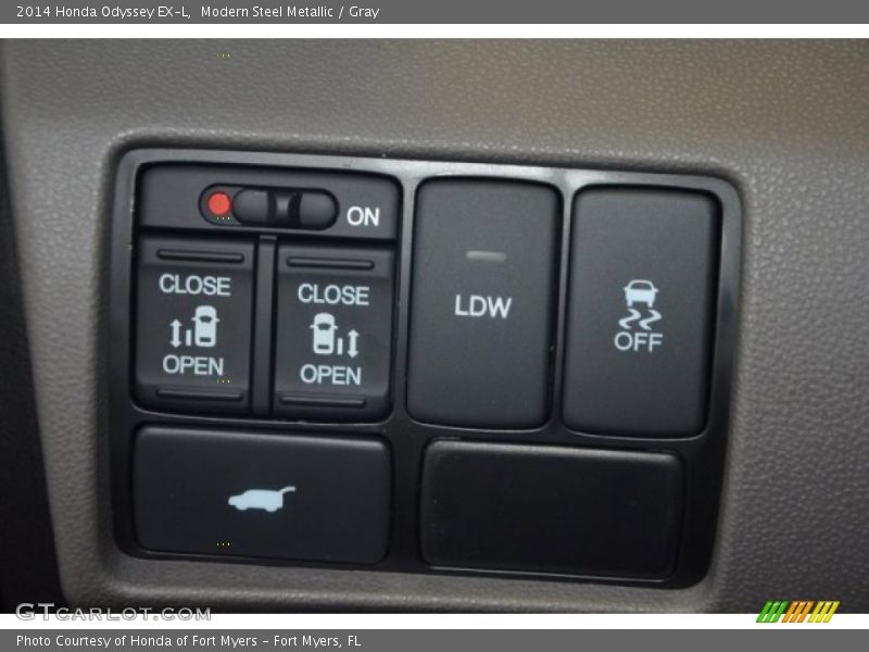 Modern Steel Metallic / Gray 2014 Honda Odyssey EX-L