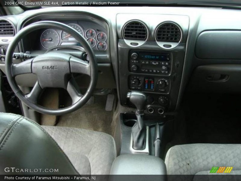 Carbon Metallic / Medium Pewter 2004 GMC Envoy XUV SLE 4x4
