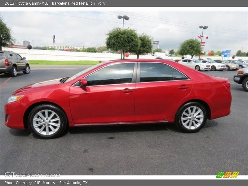 Barcelona Red Metallic / Ivory 2013 Toyota Camry XLE