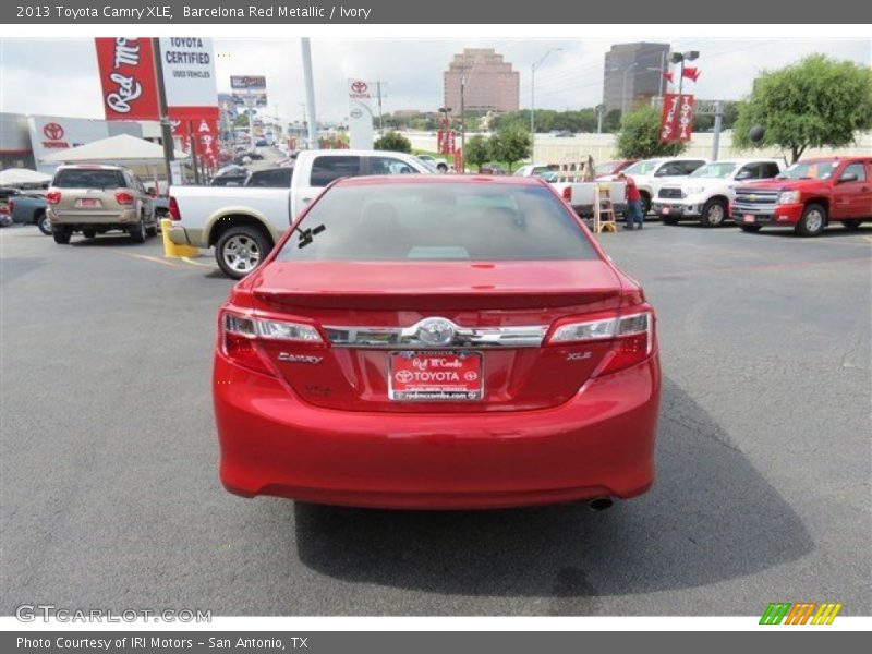 Barcelona Red Metallic / Ivory 2013 Toyota Camry XLE