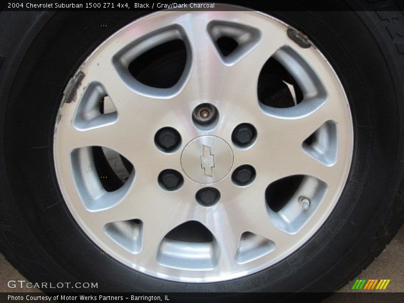 Black / Gray/Dark Charcoal 2004 Chevrolet Suburban 1500 Z71 4x4