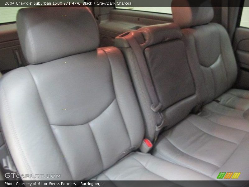 Black / Gray/Dark Charcoal 2004 Chevrolet Suburban 1500 Z71 4x4
