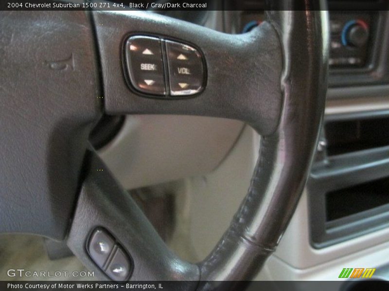 Black / Gray/Dark Charcoal 2004 Chevrolet Suburban 1500 Z71 4x4