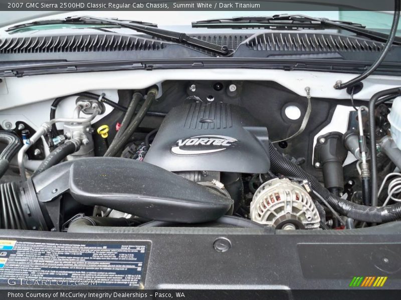 Summit White / Dark Titanium 2007 GMC Sierra 2500HD Classic Regular Cab Chassis