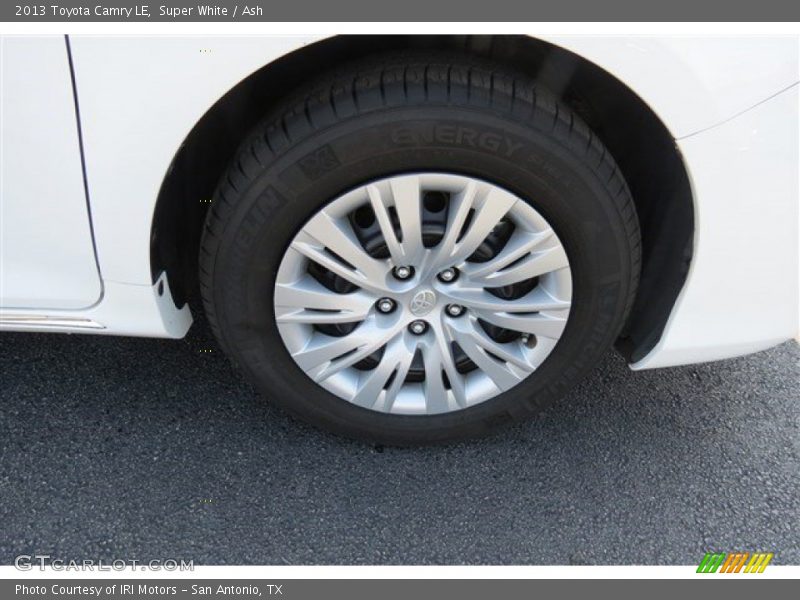 Super White / Ash 2013 Toyota Camry LE