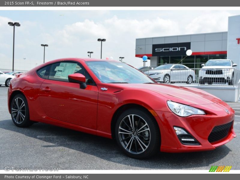 Front 3/4 View of 2015 FR-S 