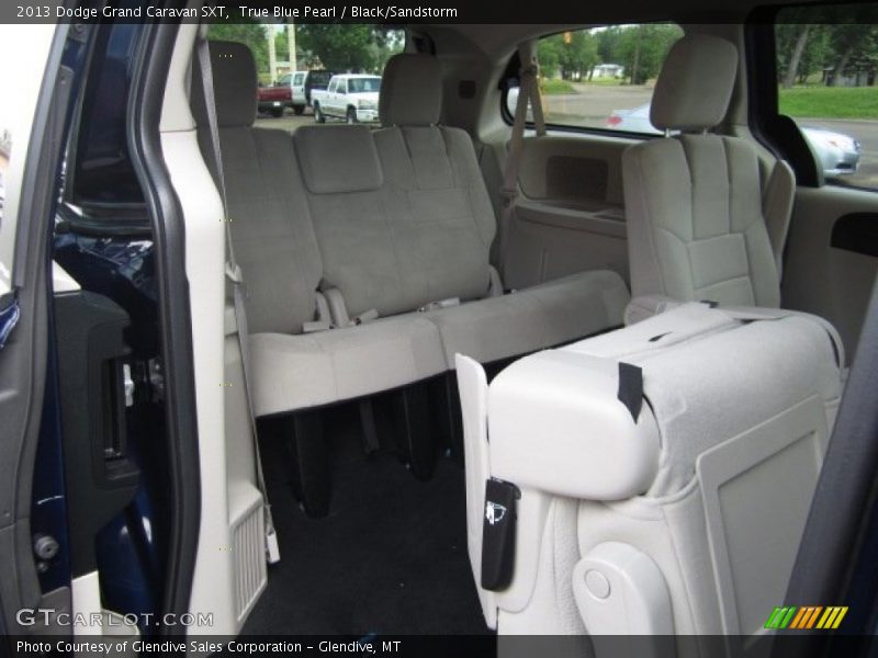 True Blue Pearl / Black/Sandstorm 2013 Dodge Grand Caravan SXT