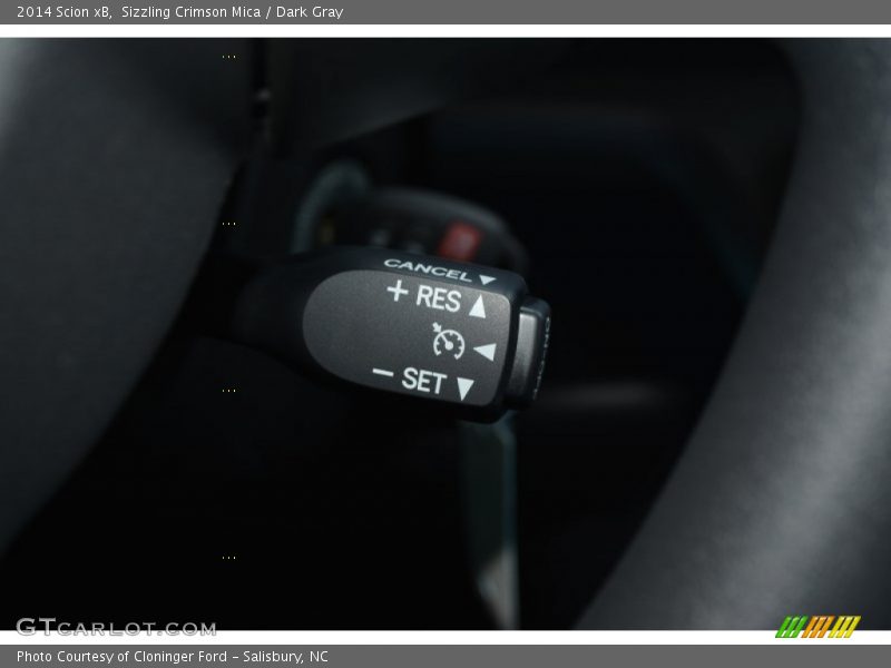 Sizzling Crimson Mica / Dark Gray 2014 Scion xB
