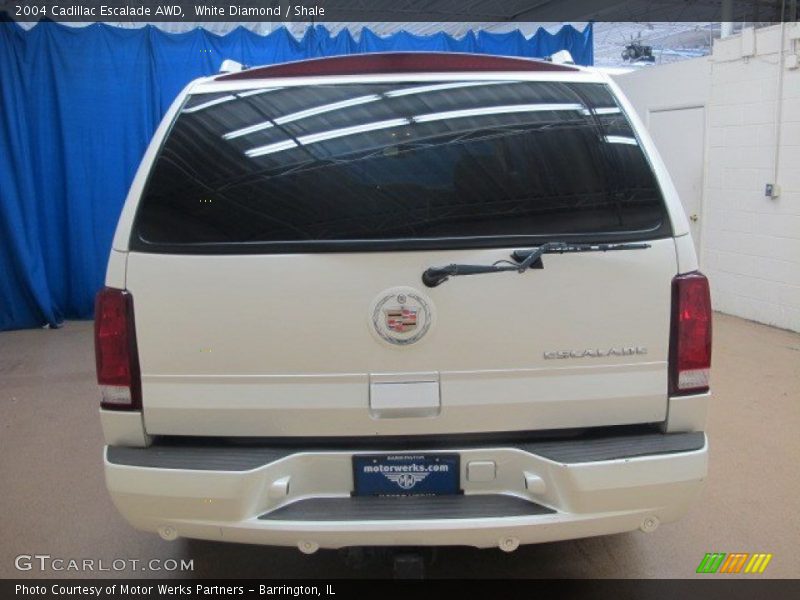 White Diamond / Shale 2004 Cadillac Escalade AWD
