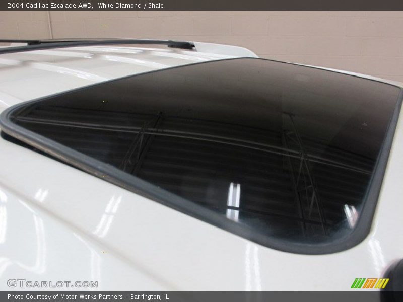 White Diamond / Shale 2004 Cadillac Escalade AWD
