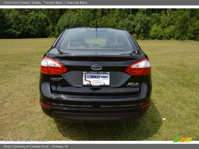 Tuxedo Black / Charcoal Black 2014 Ford Fiesta S Sedan
