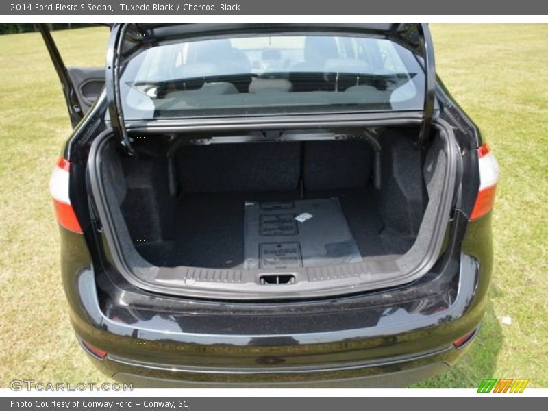 Tuxedo Black / Charcoal Black 2014 Ford Fiesta S Sedan