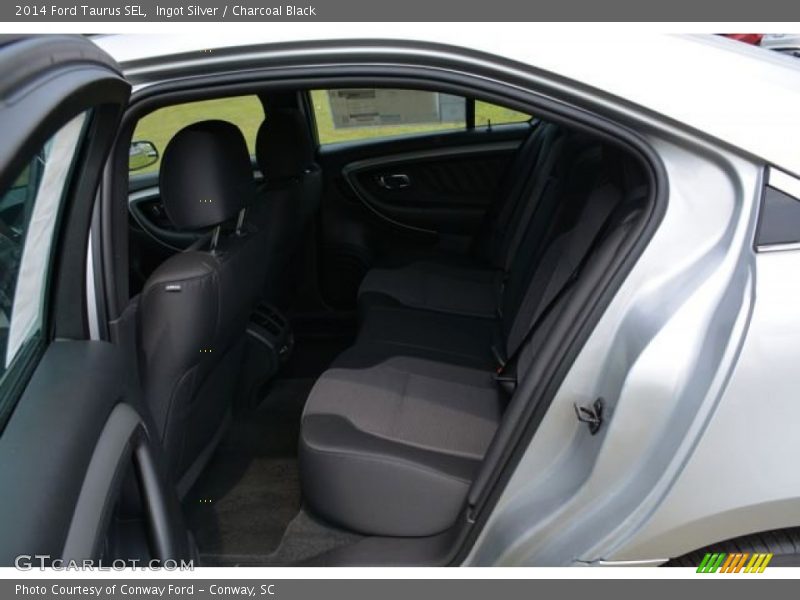 Ingot Silver / Charcoal Black 2014 Ford Taurus SEL