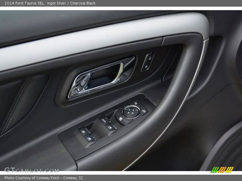 Ingot Silver / Charcoal Black 2014 Ford Taurus SEL