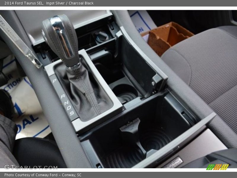 Ingot Silver / Charcoal Black 2014 Ford Taurus SEL